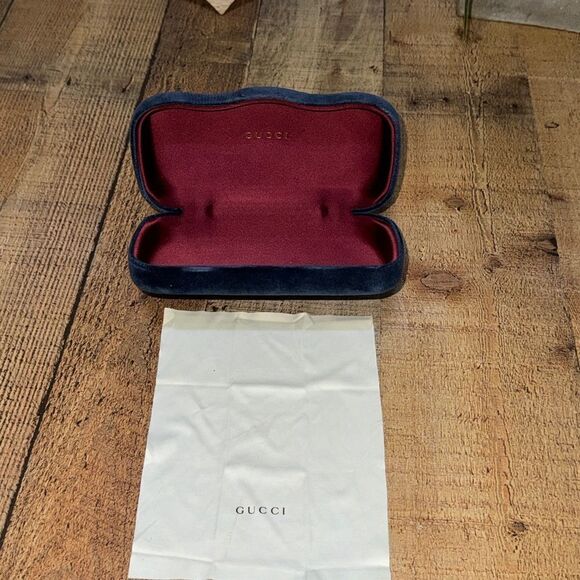 Gucci blue Velvet Sunglasses Eyeglasses Case & cloth main image 11
